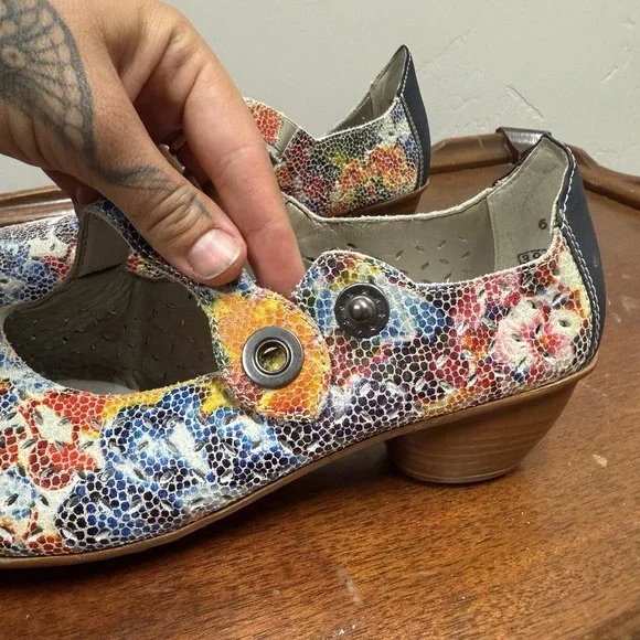 Rieker Multicolor Floral Snap Closure Anti-Stress Shoes. - Picture 5 of 10